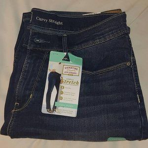 Curvy Straight Jeans